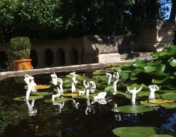 Fontaine de jouvence, detail